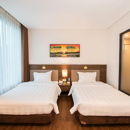 Purple Lotus Hotel Hai Duong Екстериор снимка